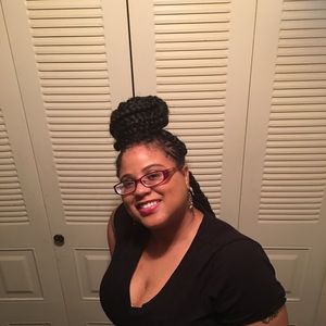 Meet your Posher, Brittney